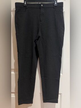 Tahari Charcoal Stretch Slim Ankle Pants - size 14